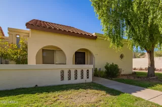 Photo #1: 6911682 Listing 