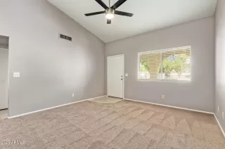 Photo #4: 6911682 Listing 