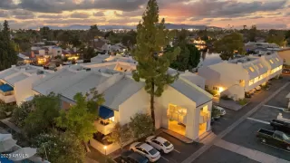 Photo #2: 6911770 Listing