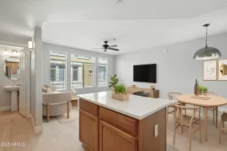 Photo #3: 6911813 Listing 