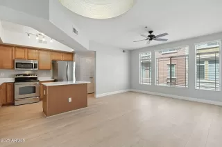 Photo #4: 6911813 Listing 