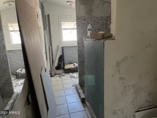 Photo #1: 6911835 Listing 