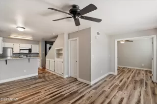 Photo #1: 6911997 Listing 