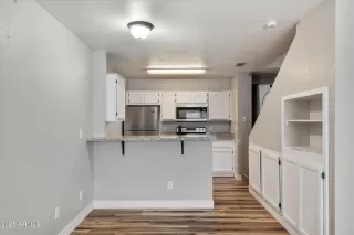 Photo #2: 6911997 Listing 