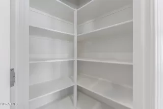 Photo #6: 6912081 Listing 