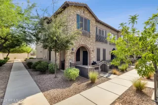 Photo #1: 6912282 Listing