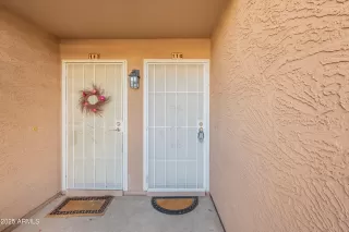 Photo #4: 6912585 Listing