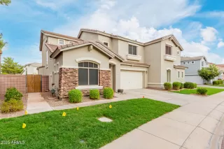 Photo #3: 6912830 Listing