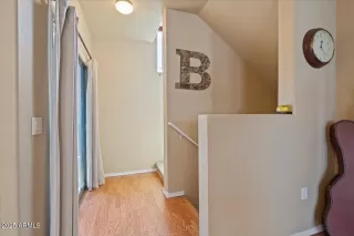 Photo #2: 6913002 Listing