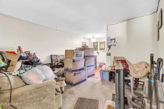 Photo #3: 6913161 Listing