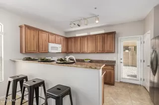 Photo #3: 6913691 Listing 