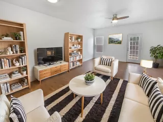 Photo #1: 6913720 Listing