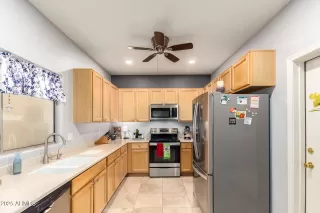 Photo #4: 6914023 Listing 