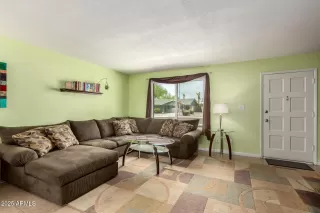 Photo #1: 6914152 Listing