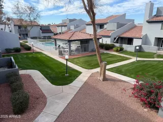 Photo #1: 6914749 Listing