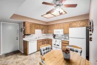 Photo #3: 6914781 Listing 