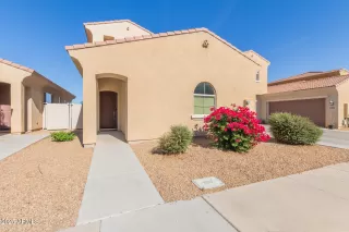Photo #1: 6914862 Listing 