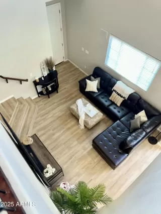 Photo #5: 6914862 Listing 
