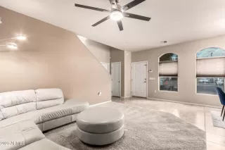 Photo #3: 6914923 Listing 