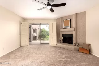 Photo #6: 6915049 Listing 