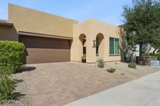 Photo #1: 6915058 Listing 