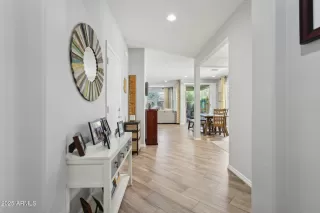 Photo #3: 6915058 Listing 