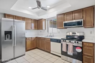 Photo #4: 6915088 Listing