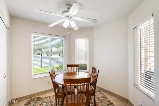 Photo #6: 6915092 Listing