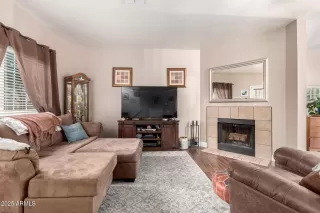 Photo #1: 6915390 Listing