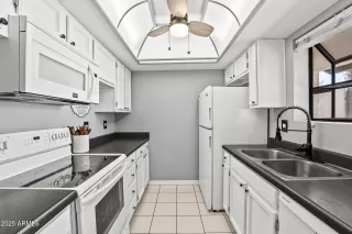 Photo #4: 6915615 Listing