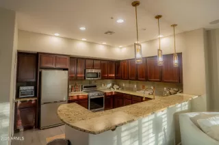 Photo #2: 6915667 Listing 