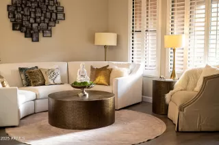 Photo #6: 6915667 Listing 