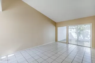 Photo #2: 6915784 Listing 