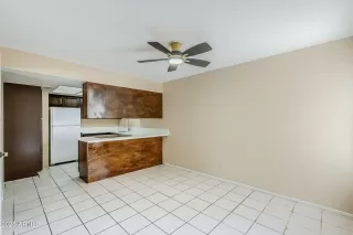 Photo #6: 6915784 Listing 