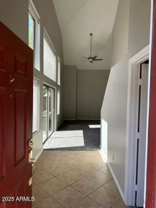 Photo #6: 6915920 Listing 
