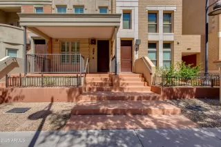 Photo #2: 6915932 Listing 