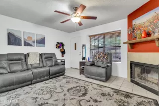 Photo #2: 6915981 Listing 