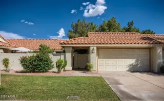 Click for more information on MLS # 6916004 : 1061 E CHILTON DRIVE More Details about MLS # 6916004 : 1061 E CHILTON DRIVE