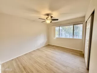 Photo #6: 6916166 Listing