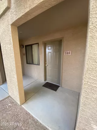 Photo #1: 6916259 Listing 