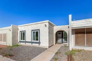 Photo #2: 6916469 Listing 