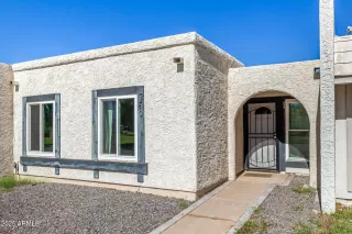 Photo #3: 6916469 Listing 