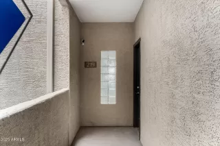 Photo #1: 6916497 Listing 