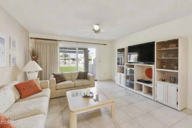 MLS: 6917075 Condo For Sale