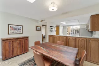 Photo #3: 6917093 Listing 