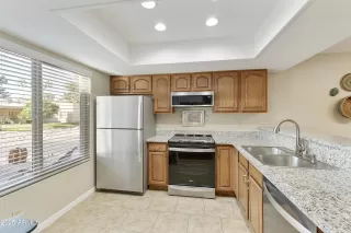 Photo #5: 6917093 Listing 