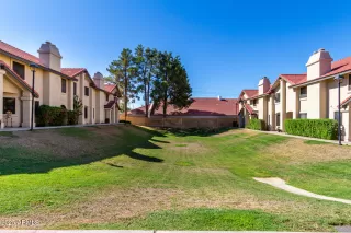 Photo #1: 6917179 Listing 