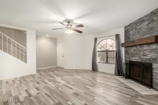 Photo #3: 6917179 Listing 