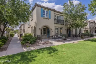 Photo #1: 6917959 Listing