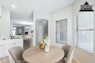 Photo #6: 6917978 Listing 